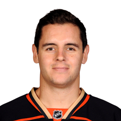 Kyle MacKinnon headshot
