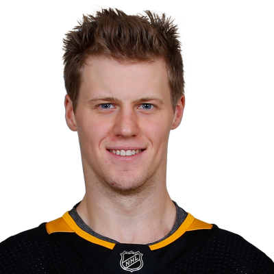 Linus Olund headshot